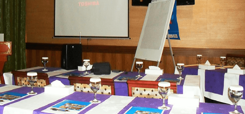 Leader Al Muna Kareem Hotel image